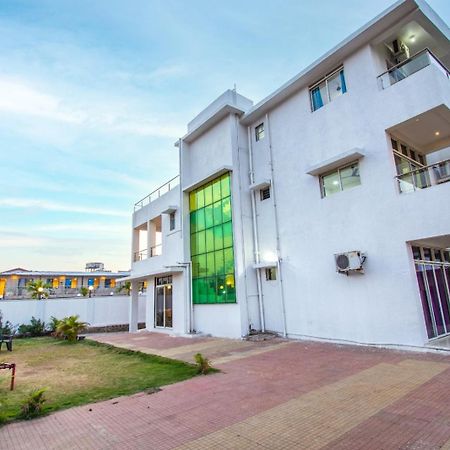 Empyrean Stay Ll 6Bhk Ll Royal Bramha Palace Ll Pvt Pool Ll Lonavala Luaran gambar